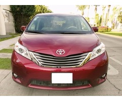 minera vende toyota sienna 2014