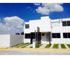 Casas de 80m² de construccion a 2 niveles y 72m² terreno