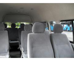 toyota hiace 15 pasajero 2014