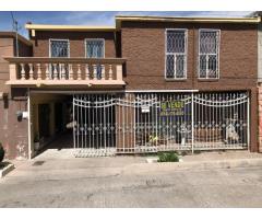 Bonita Casa en Col. Los Pinos