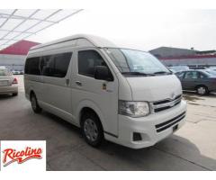 toyota hiace de pasajeros