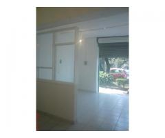 SE RENTA LOCAL COMERCIAL EXCELENTE UBICACION 41 M2