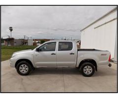 grupo imsa vende 02 toyota hilux en buen estado