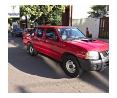 nissan np300 doble cabina 2009