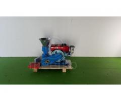 (Máquina) Peletizadora 200 mm 15 hp DIESEL 200-300 kg/h - MKFD200A