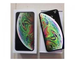 Apple iPhone Xs Max / Playstation 4 Pro Whatsapp: +1(613)900-5693