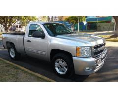 chevrolet cheyenne 2010 plata