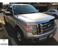 ford lobo 2010 plata