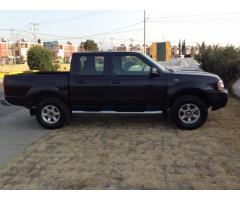 nissan frontier 2008 negro