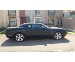 dodge challenger 2010 negro