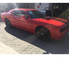 dodge challenger 2010 rojo