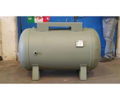 TANQUE DE  300 LITROS HORIZONTAL CON BASE 200 LIBRAS