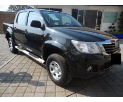 hilux 13 negro