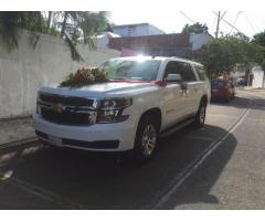 RENTA DE VEHICULOS DE LUJO PARA EVENTOS (Bodas, xv años, traslados eventos, convenciones) ACAPULCO