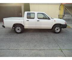 nissan np300 doble cabina 2012 blanco