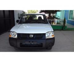 nissan pickup doble cabina 2012