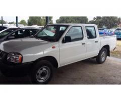 NISSAN NP 300