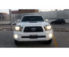 toyota tacoma 2011