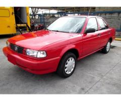 nissan tsuru 2010 rojo