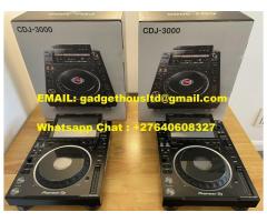 Pioneer CDJ-3000, Pioneer CDJ 2000NXS2, Pioneer DJM 900NXS2 , Pioneer DJ DJM-V10,  Pioneer XDJ-RX3