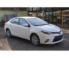 Toyota Corolla GLI sedan 4p modelo 2014