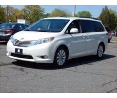 Toyota Sienna xle 5P MODELO 2014