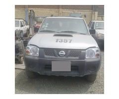 nissan np300 2012 y otras