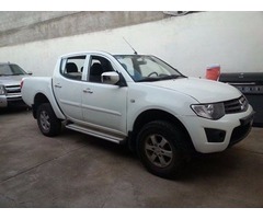 LOTE DE 13 UNIDADES MITSUBISHI L200 AÑO 2013