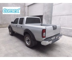 Nissan Frontier doble cabina