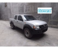 Nissan Frontier doble cabina