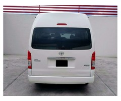 toyota hiace de pasajeros